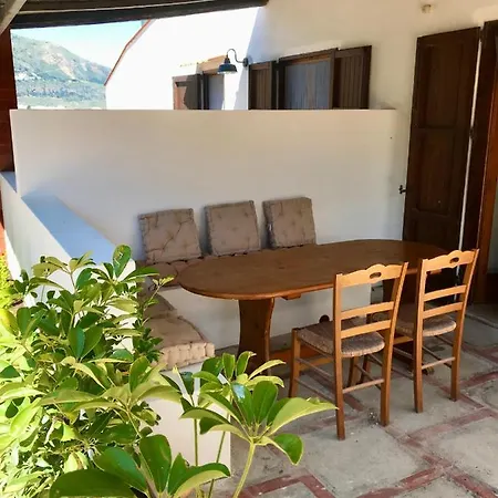 Casale Levante Villa